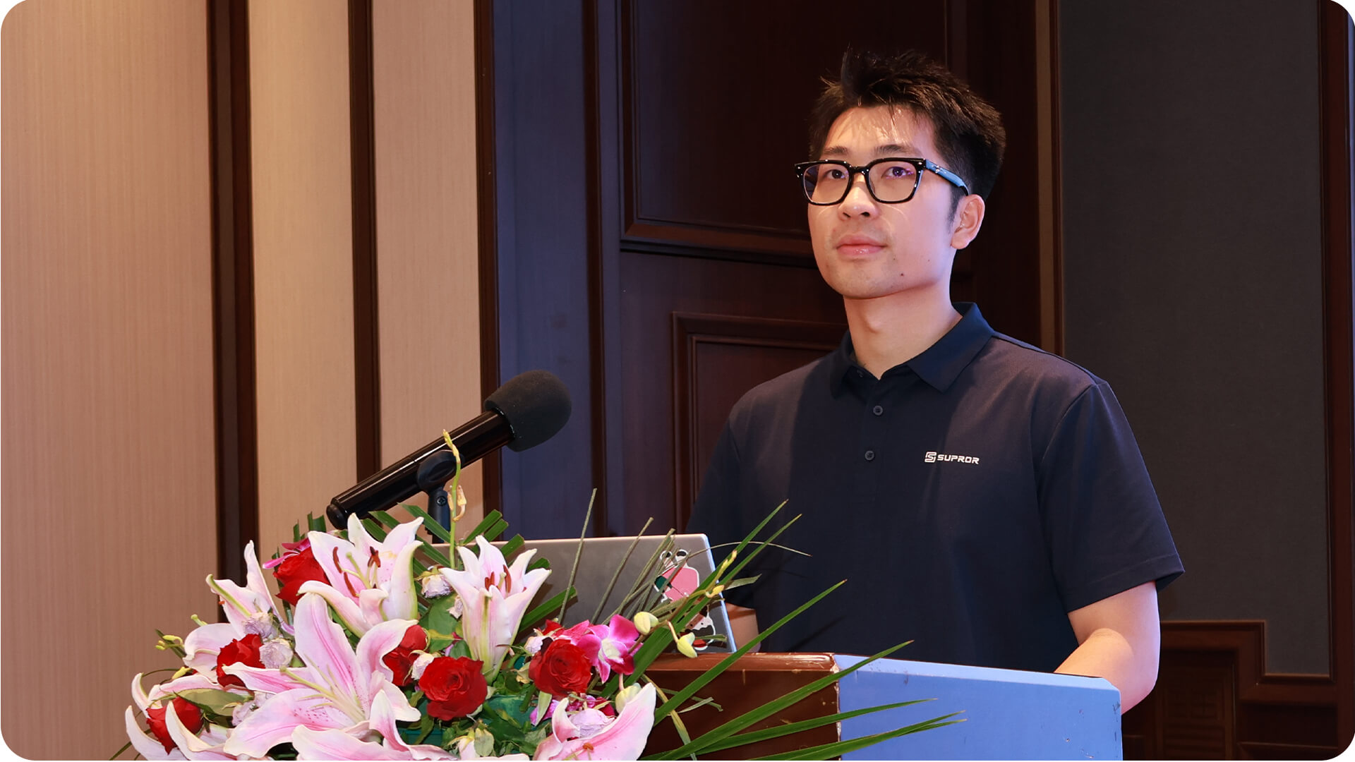 2026-半年度销售会议-配图.jpg